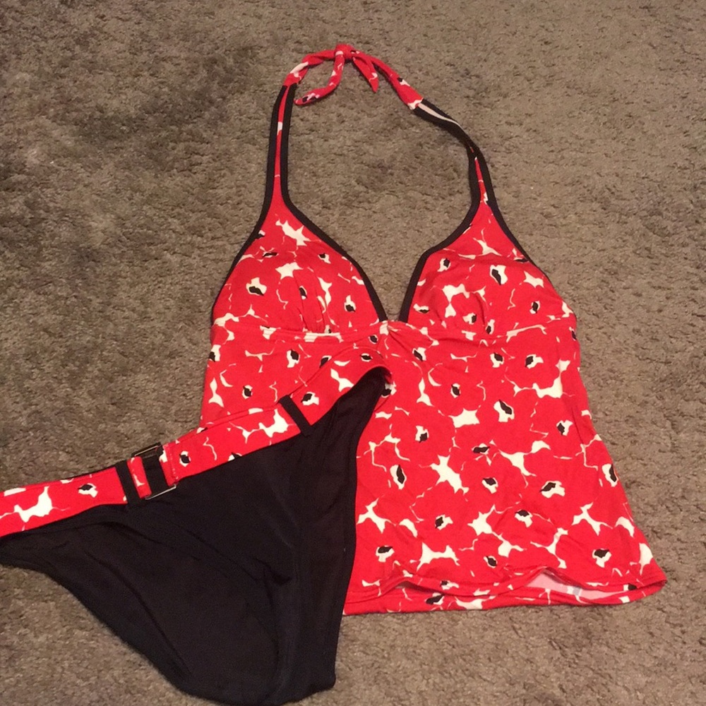 Victoria’s Secret SwimSuit pair
